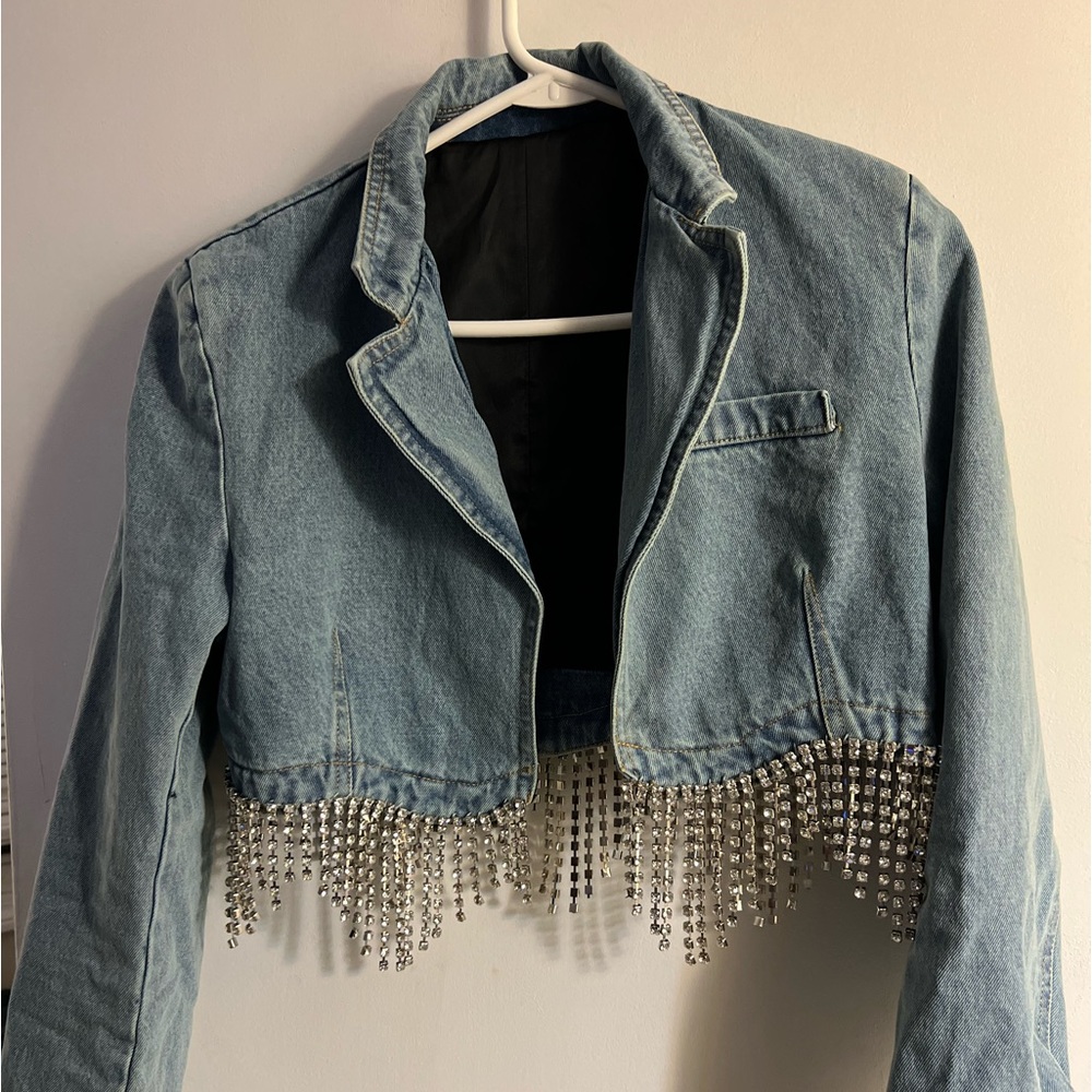 (Never worn) Denim Rhinestone Trim Crop Jacket
